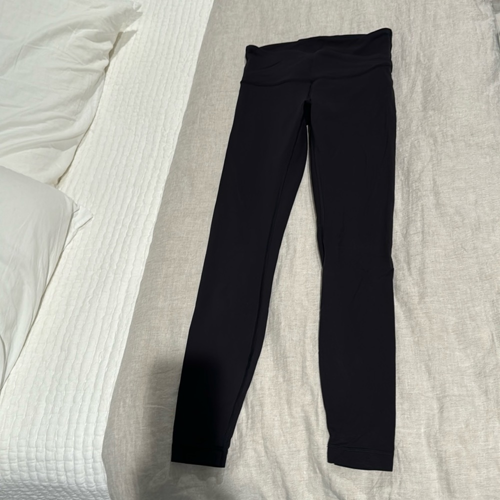 Lululemon Crossover Wunder Train 28” tight, Black